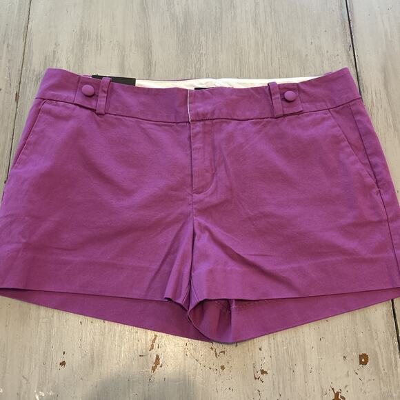 NWT Banana Republic Purple Ryan Fit Shorts 3” Inseam Women’s Sz 12 Button Accent - Picture 1 of 8